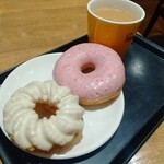 ミスタードーナツ - ストロベリーリング
      ・いちごあんホワイトフレンチ