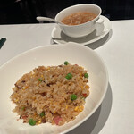 中国料理 星ヶ岡 - 五目チャーハンとフカヒレスープ