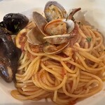 パスタタベタイ - 魚介のスパゲッティペスカトーレ