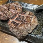 あんぽんたん - かなり肉厚でブリブリな牛タンは格別