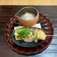 佐とう - お座付き/ 蛤吸い・筍、こごみ、帆立の木の芽味噌
