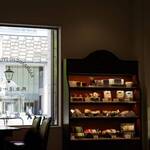 馬車道十番館 横浜美術館 喫茶室 - 