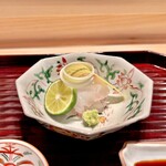 多仁本 - 鯛のお造りにうるい　