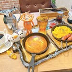 大人の珈琲店 - 料理写真:鉄板カステラ・モーニング 1078円