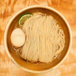 迂直 - 味玉醤油つけ麺 大盛