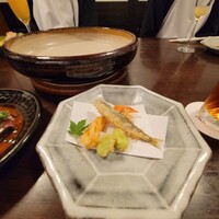 ざくろ 銀座店 - 稚鮎と海老天ぷら