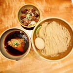 迂直 - 味玉醤油つけ麺 大盛 ミニ・コロ肉ごはん