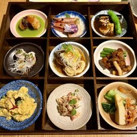 中国料理 「王朝」 ヒルトン東京 - 王朝スペシャリテ9品