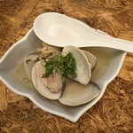 酒のみ屋 魚久 - ハマグリの酒蒸し