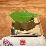 天ぷら 元吉 - デザート 宮崎マンゴーと牛乳プリン