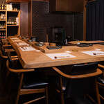 すし食堂 和和和 - 店内
