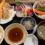 博多魚がし 市場会館店 - 