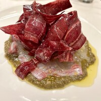 LE PORTIER Par Aux Delices de dodine Toranomon - 上に乗ってるのは紫？人参らしい。旨かったぁ。鯛のカルパッチョ。レモンの何かを敷いているとか言ってた