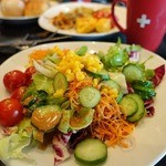 2014年8月分→サラダバー、小さいけど充実してるで