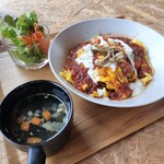 Cafe 36 - りんごのデミグラスオムライス