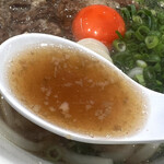 うどん箱太郎 - 羅臼昆布ベースのスープ