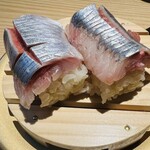 シハチ鮮魚店  - 