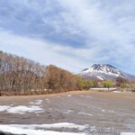 銀水食堂 - オマケ・早春の岩木山