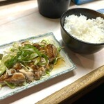 がばちょ - 厚木市が定食みたいに食べとった(･∀･)ｼﾗﾝｹﾄﾞ!!!!!