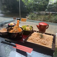 麓屋 京王プラザホテル - 