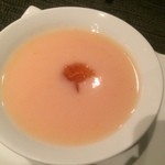 プルミエアベニュー - 桃のスープ