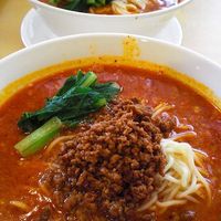 赤坂 四川飯店 - 坦々麺