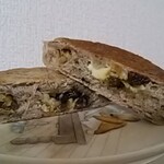 ブーランジェリー メゾン ユキ - フルーツの甘みとクリームチーズが好相性