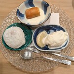 馬車道 大かわ - 水菓子（自家製ヨーグルトアイス＆日向夏、干し芋の春巻、博多あまおうの自家製苺大福）