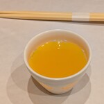 馬車道 大かわ - 食前酒の代わりのオレンジジュース
