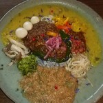 CURRY&NOBLE強い女 - 