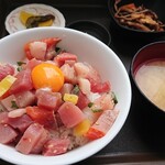 メフレ市場食堂 - 市場丼