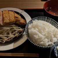 炭火焼肉寅二郎 -  炭火焼肉寅二郎 -