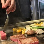 鉄板焼 grow - 最高級Ａ5黒毛和牛ステーキと焼き野菜