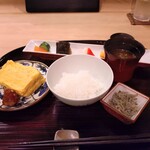 ぎんざ 一二岐 - 食事『4種類のお米の食べ比べ＆出汁巻玉子』