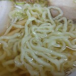 坂内食堂 - 麺アップ