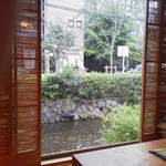 りょうりや 御旅屋 - 個室から高瀬川