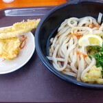 本格手打ちうどん セルフ つづみ - 
