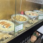 中華菜館しま - 店内