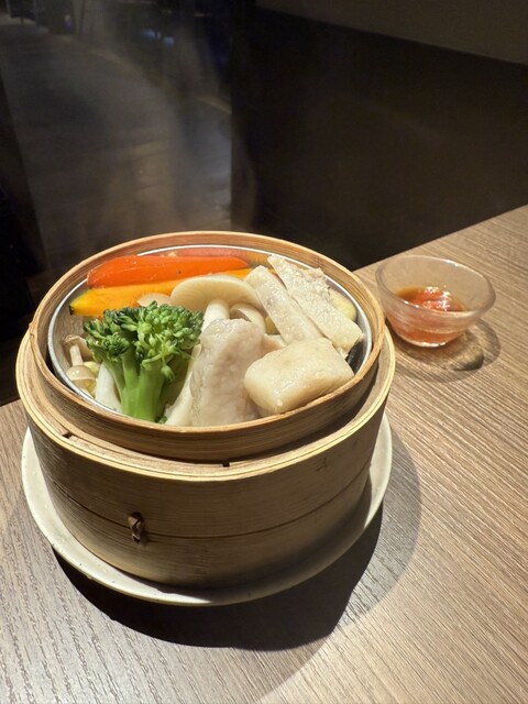 銀山温泉 湯けむり食堂 しろがね｜尾花沢市の居酒屋・バーで味わう地元料理