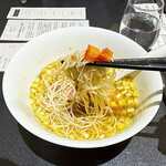 Japanese Soba Noodles 蔦 - ”トマト酸辣麺”に