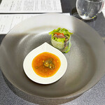 Japanese Soba Noodles 蔦 - 前菜3品目は生春巻き