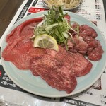 焼肉ホルモン喜どや - 