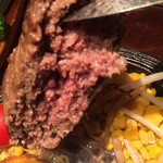 ミート矢澤 - ハンバーグの中身