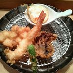 天ぷらめし 金子半之助  - ５種類の天ぷら