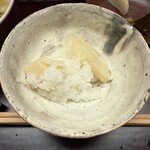 徳ㇵ本也 - 筍ご飯