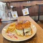 Red's Burger Store Unomori