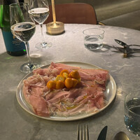 ERUTAN RESTAURANT BAR - 