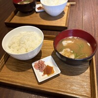 京洋食 まつもと - ご飯と豚汁