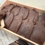 春木春陽堂 - お餅がしっかりし過ぎてて、木べらが割れました（笑）