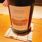 鮨 さかい - DEHOURS＆Fils　ピノ・ノワール85%、ピノ・ブラン5%、ムニエ5%、プティ・メリエ5%